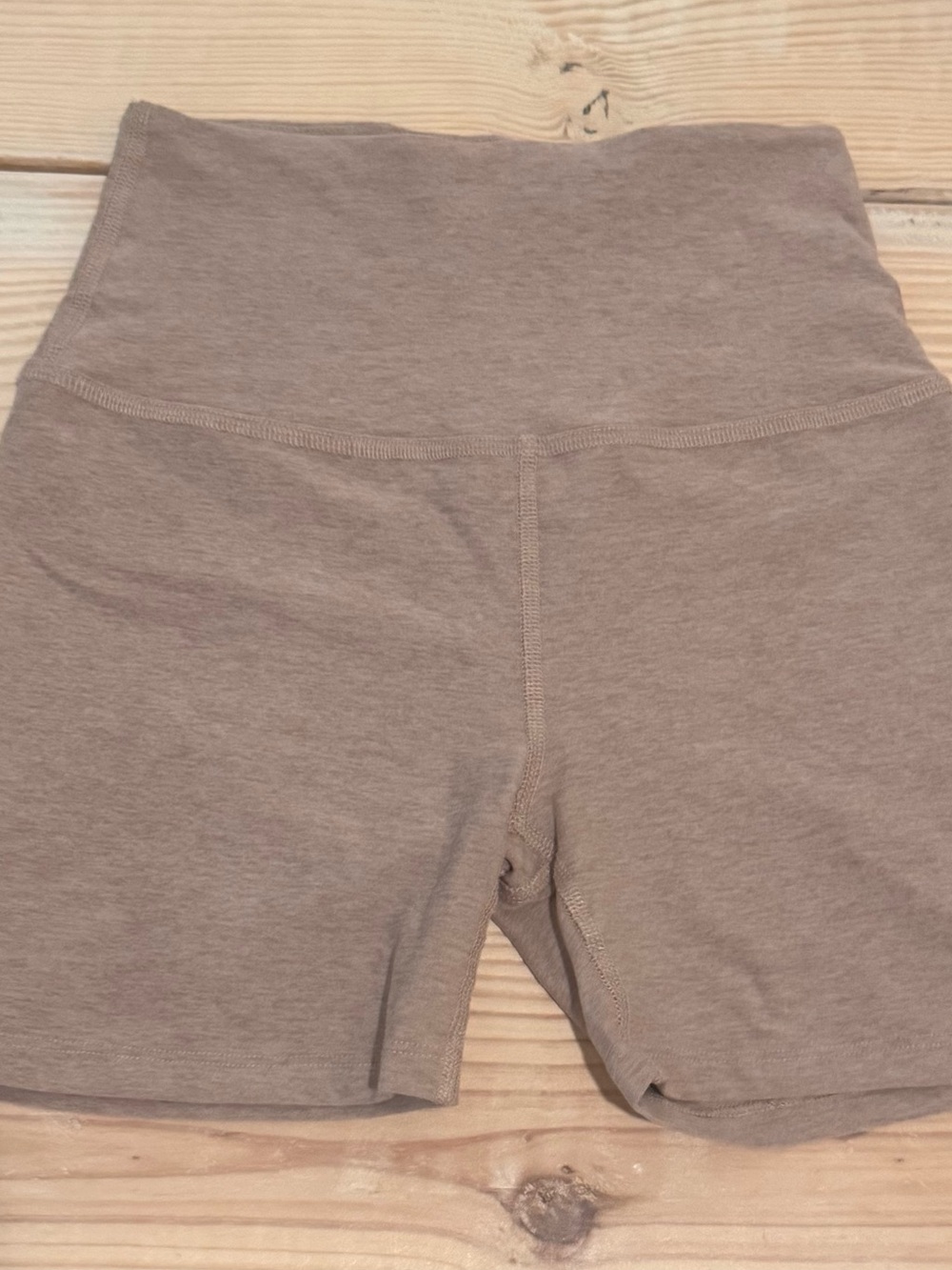 Beyond Yoga High-Rise Bike Shorts in Taupe